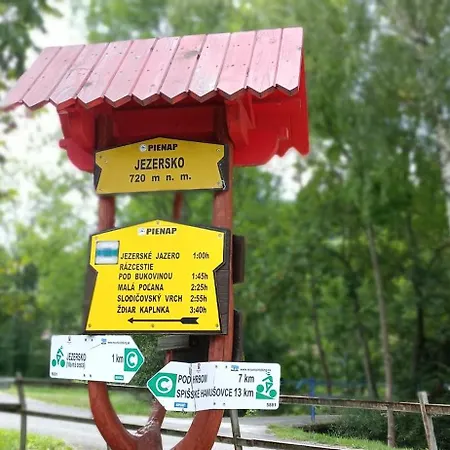 Chata Smrek * Jezersko
